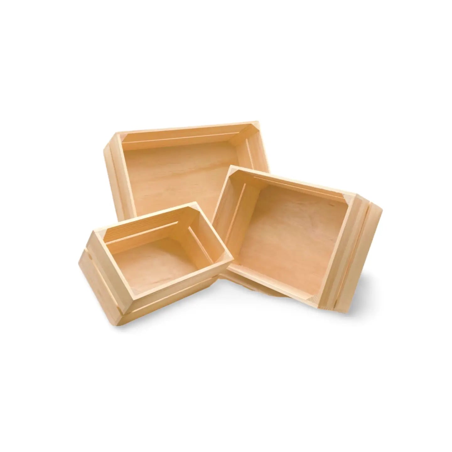 Drei helle holzdekokisten in verschiedenen größen aus natürlichem holz mit sichtbarer maserung, stapelbar und ideal zum gravieren und dekorieren