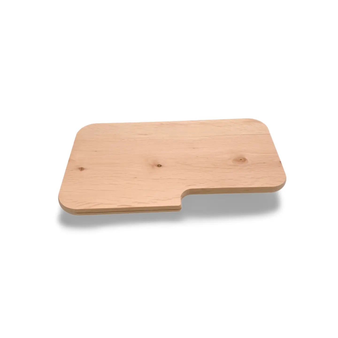 Lightfarbener schneidebrett aus erlenholz mit messeraussparung und glattem finish ideal zum gravieren 26,5 x 15,5 cm