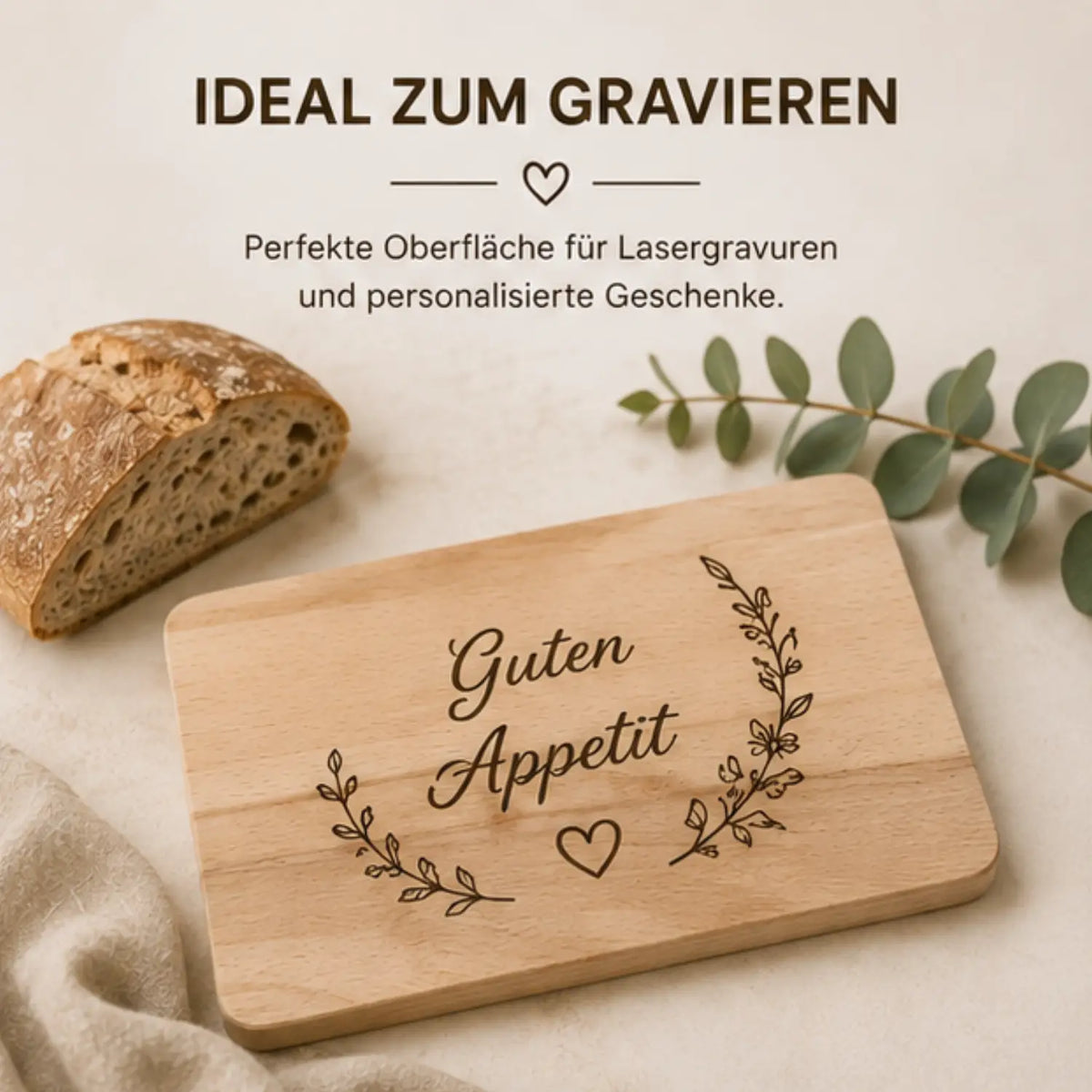 Helles schneidebrett buche mit braunkern 23,5 x 15 cm mit lasergravur guten appetit und floralen elementen