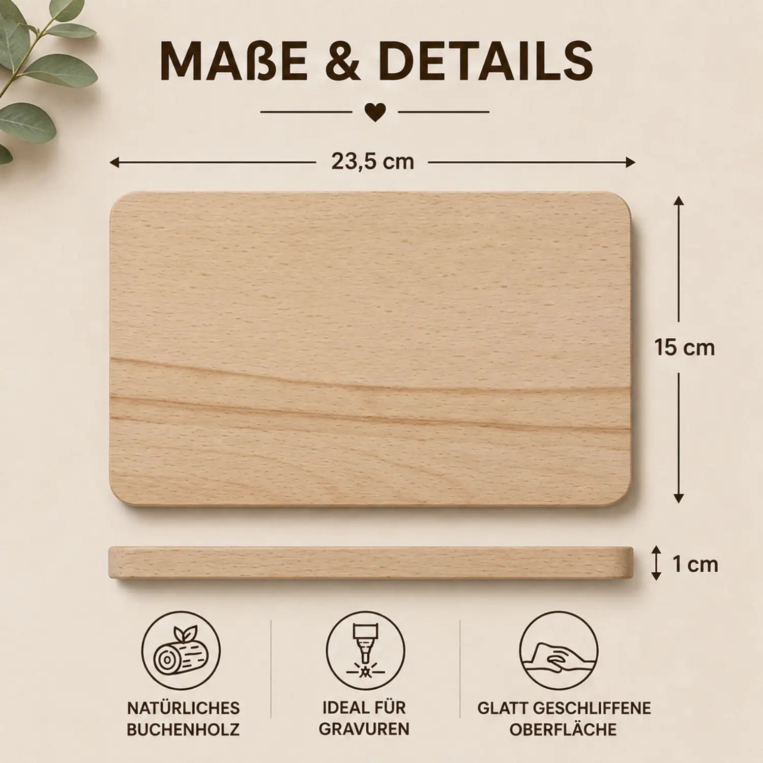Rechteckiges helles buche schneidebrett mit braunkern 23,5 x 15 cm und glatter oberfläche ideal zum gravieren